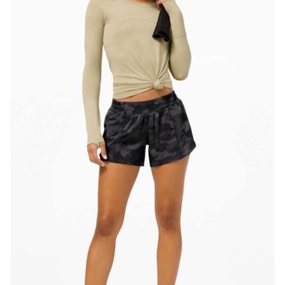 Lululemon Hotty Hot Short II *Long 4" Heritage 365 Camo/Black